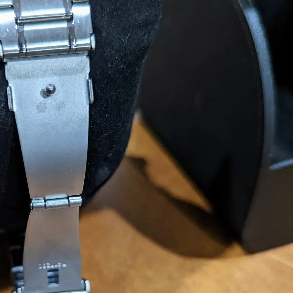 ‎Armani Exchange Men's AX2320 Silver Quartz Watch
